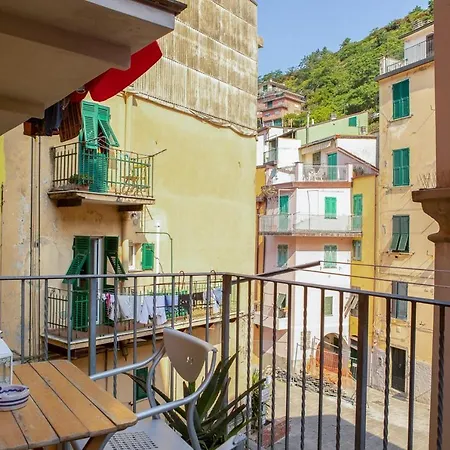 Casa Adriana Apartment Riomaggiore Exterior photo